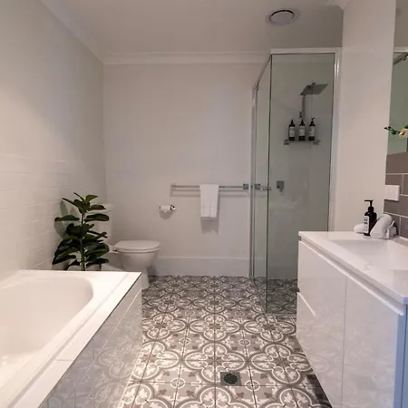 Luxury On Lesmurdie - Close To Zoo & Golf Club Dubbo Exterior photo