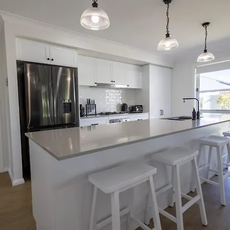 Luxury On Lesmurdie - Close To Zoo & Golf Club Dubbo Exterior photo